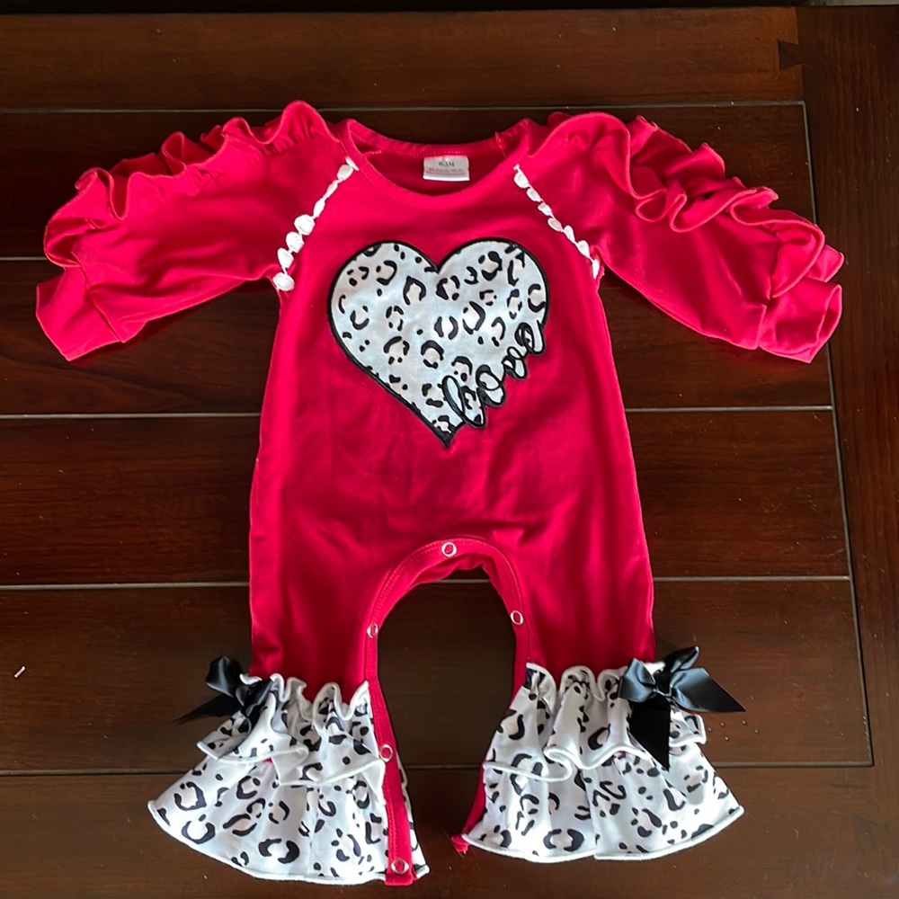 Boutique 0-3 mo. Body suit in red w/ cheetah print